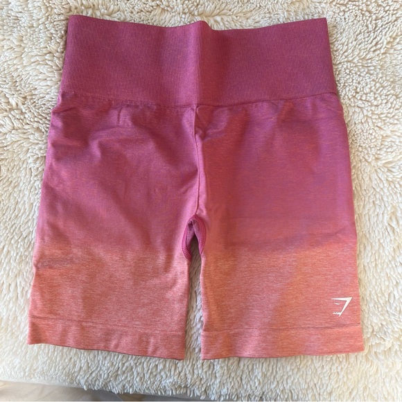 Gymshark Adapt Ombré Shorts - Picture 3 of 4